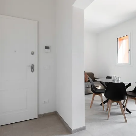 Le Dodici Porte- Porta San Felice 6 By District Apartman Bologna