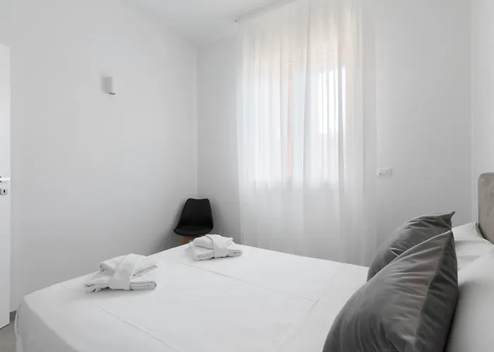 Apartman Le Dodici Porte- Porta San Felice 6 By District Bologna