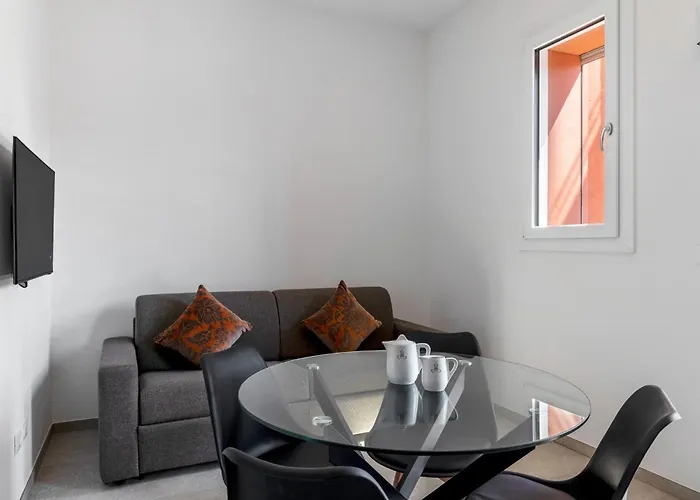 Apartman Le Dodici Porte- Porta San Felice 6 By District