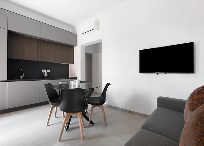 Apartman Le Dodici Porte- Porta San Felice 6 By District *