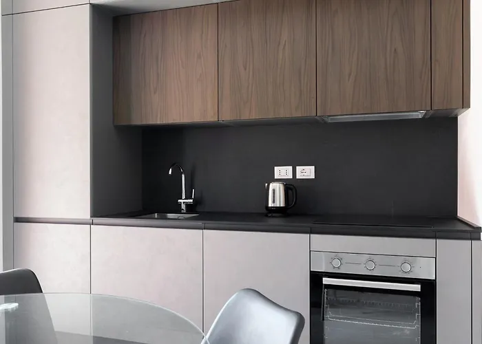 Le Dodici Porte- Porta San Felice 6 By District * בולוניה